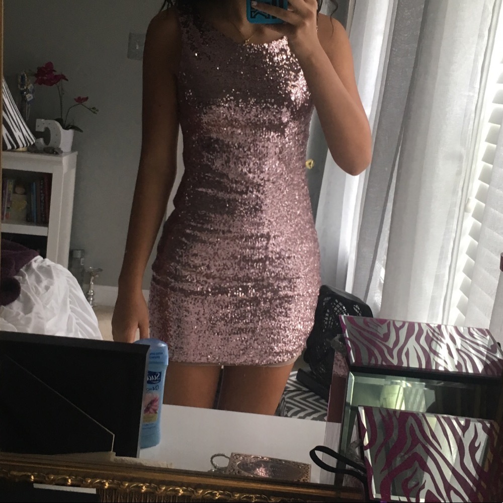 Rose Gold Sequin Bodycon Dress